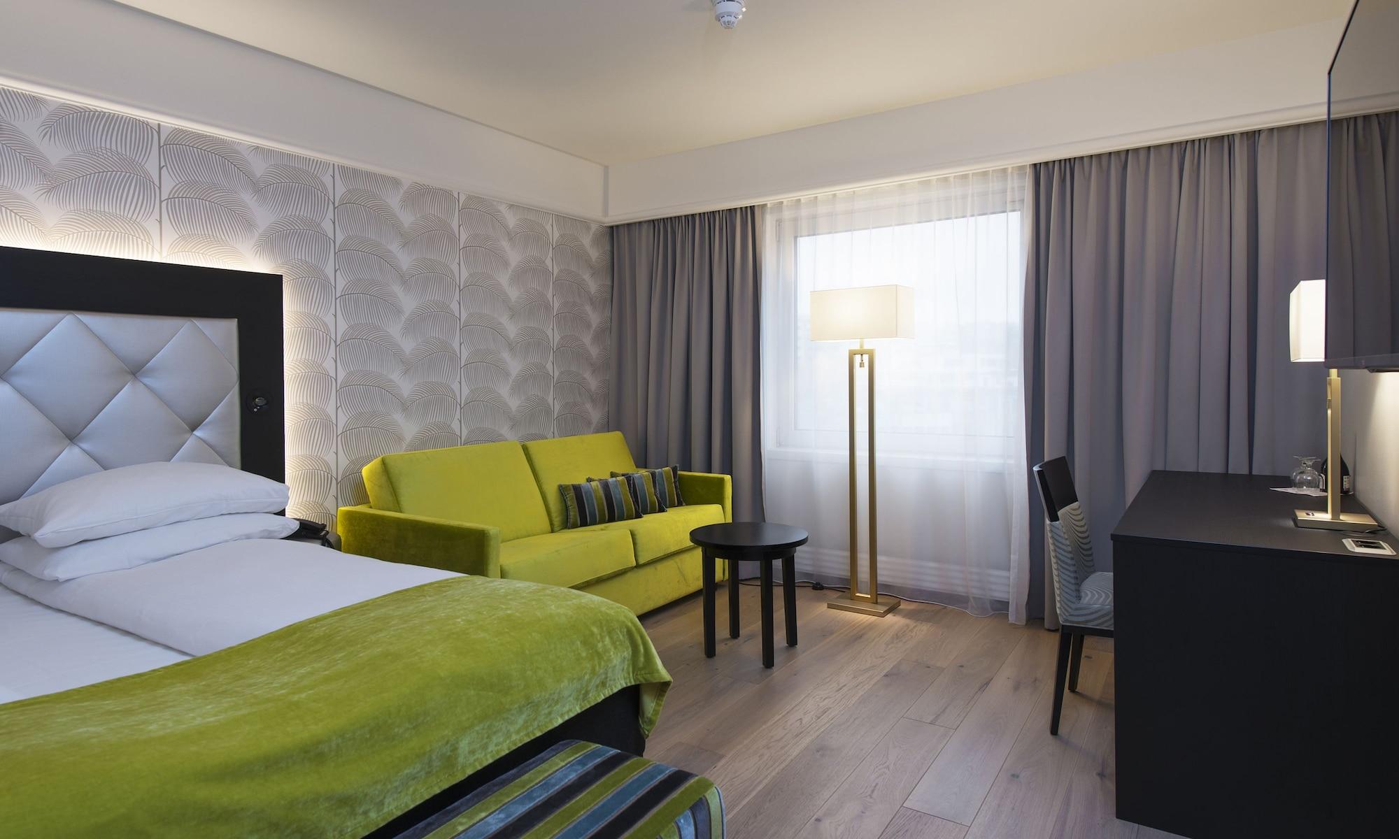 Thon Hotel Oslofjord Сандвика Экстерьер фото