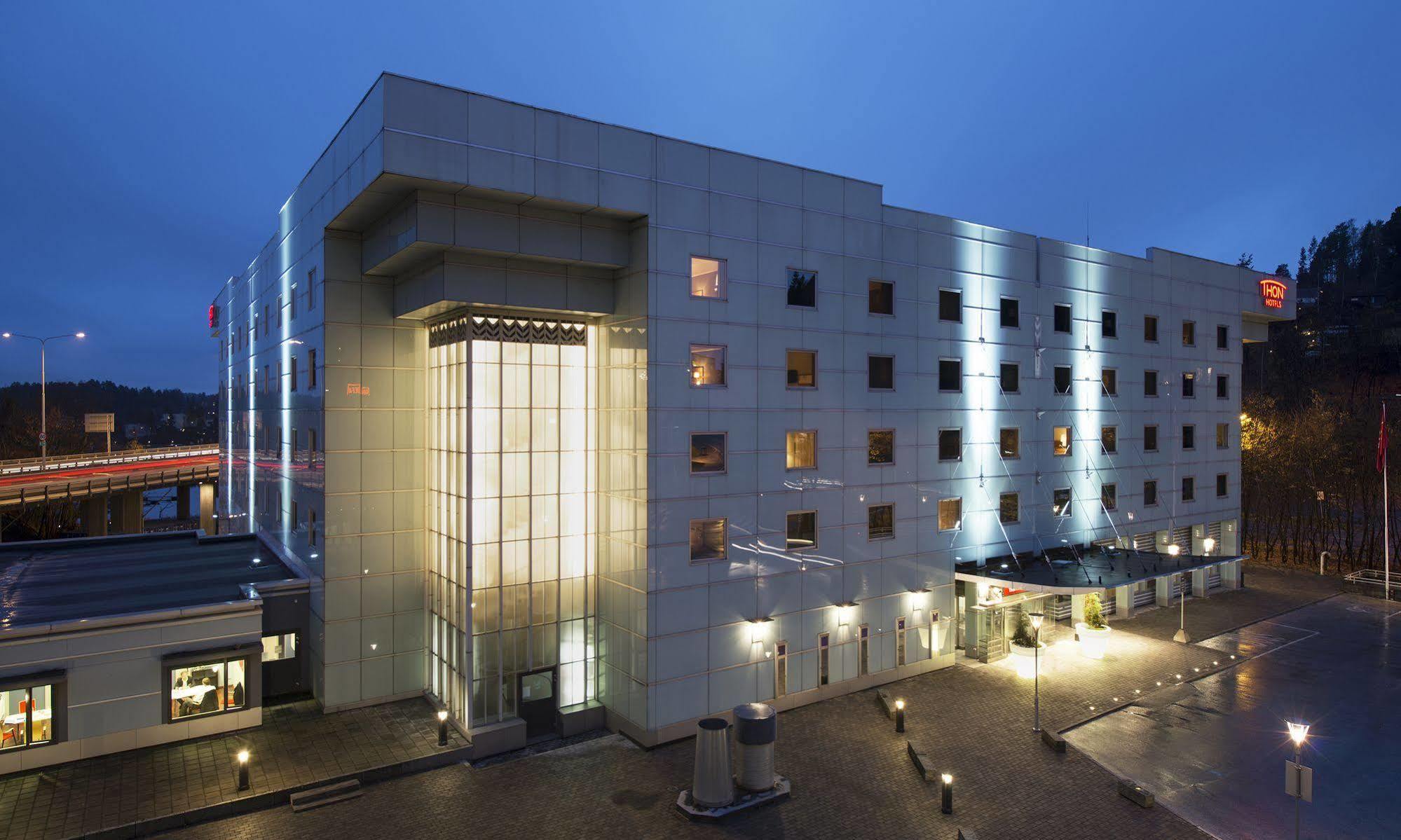 Thon Hotel Oslofjord Сандвика Экстерьер фото