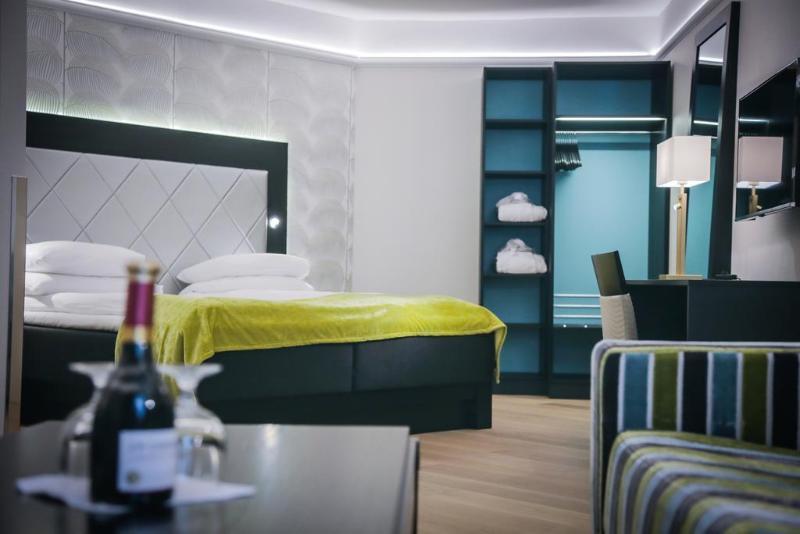 Thon Hotel Oslofjord Сандвика Экстерьер фото